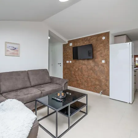 Appartement Gorgeous In With Wifi
